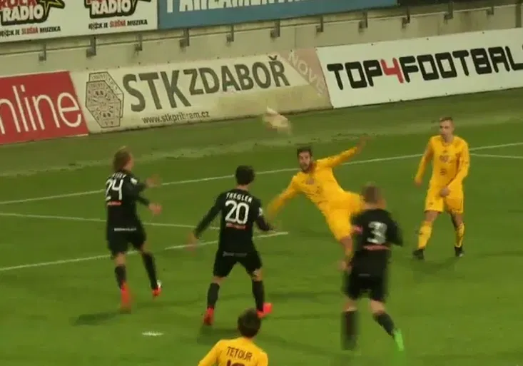 VIDEO: Nestor z Dukly dal asi GÓL ROKU! Jenže jeho tým pak v Příbrami ostudně padl!