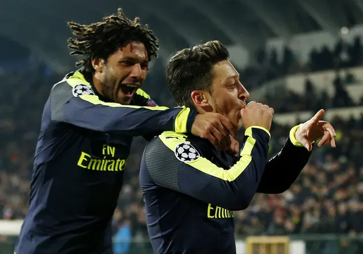 SESTŘIHY: Arsenal předvedl třígólový obrat. Postup v Lize mistrů slaví i PSG, Atlético a Bayern