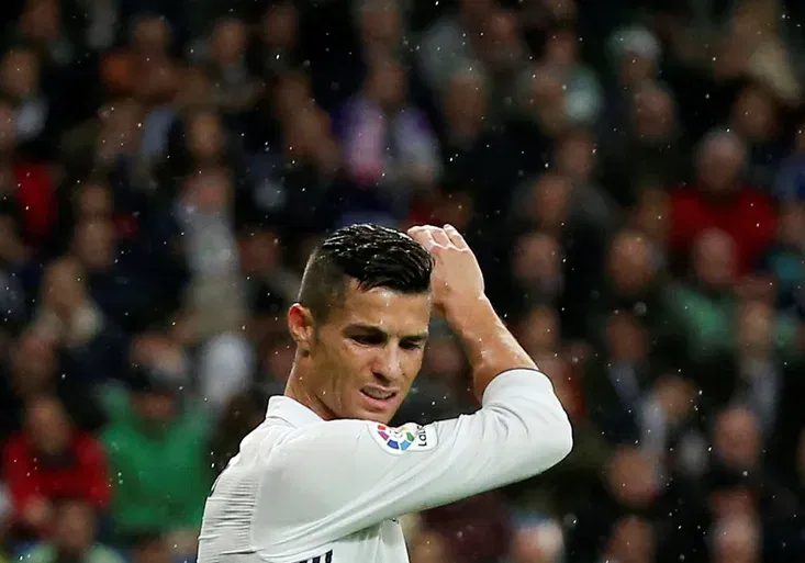 Morata zachránil Real, svět ale řeší reakci RONALDA! Signalizoval ofsajd při gólu spoluhráče?