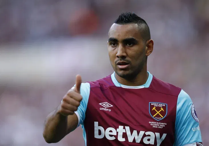 Úžasný Payet! Místo míče si vzal žvýkačku! Podívejte na jeho bizarní trik, který ohromil svět!