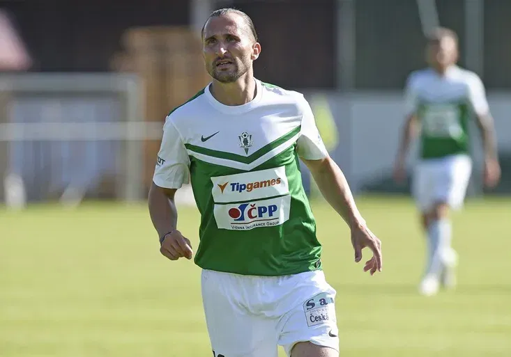 Slavia pod Šilhavým pokračuje v jízdě! V Příbrami padlo 6 gólů, nejhezčí dal Jiráček. Jak?