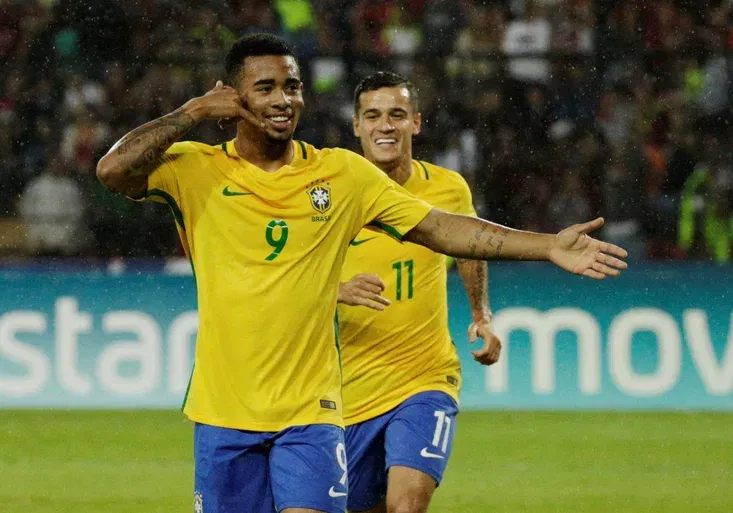 Minela jak z pekla, potom lob z nebe! Parádní gól Brazilce Gabriela Jesuse s Venezuelou!