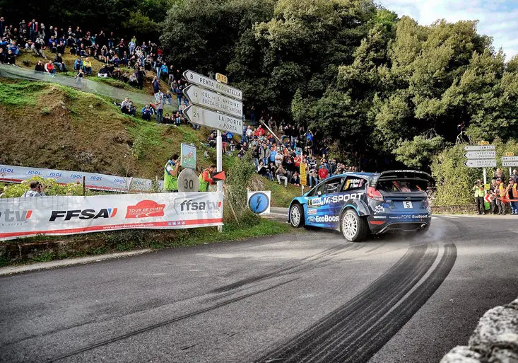 Ogier řádí na Korsice. Poslední den Francouzské rallye živě na O2 TV Sport