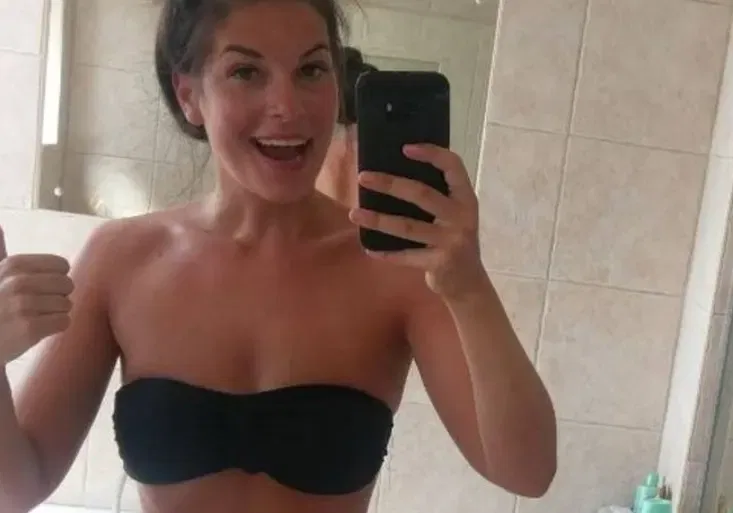 Speciální motivace pro Arsenal! Co udělá krásná reportérka, pokud Kanonýři získají titul?