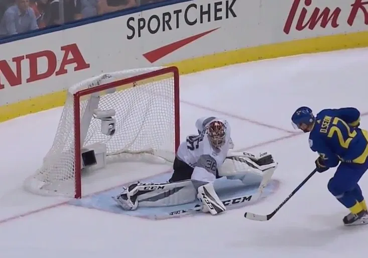 Hokejová extáze! Nejlepší prodloužení všech dob! Švédové a mladíci zvedali diváky ze židlí!