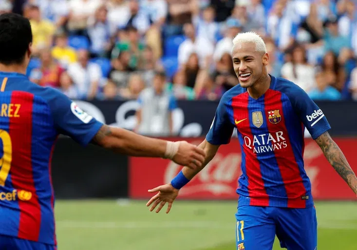 Trio MSN v ráži! Suárez vyslal geniální pas, Neymar vybojoval penaltu, Messi proměnil