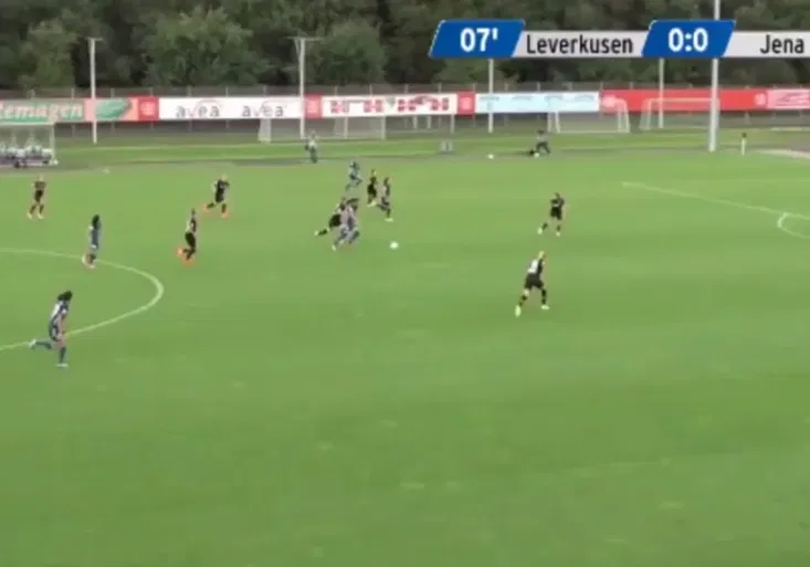 Česká fotbalistka okouzlila Německo. Jaké parádní góly střílí Lucie Voňková?