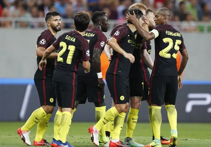 Boj o poslední volná místa živě na O2 TV Sport! Kdo si zahraje milionářskou Ligu mistrů?