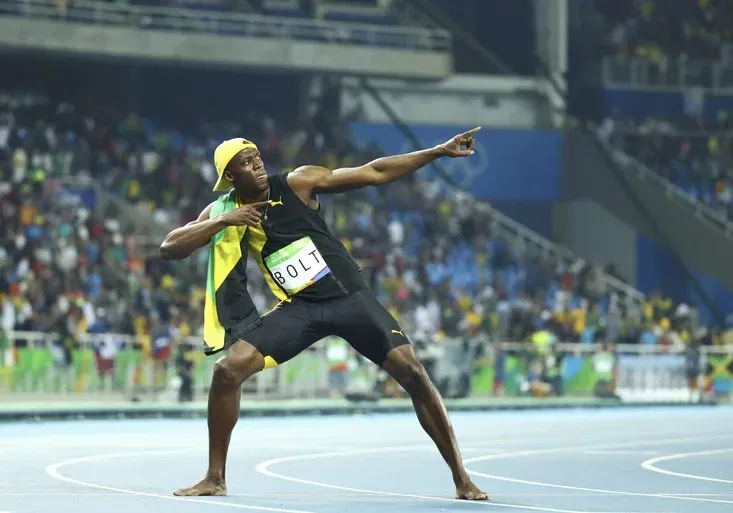 Bolt potřetí! Král sprintu si podmanil i Rio! Proč tribuny vybučely stříbrného Gatlina?