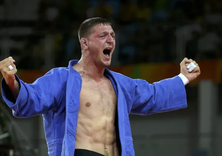 Krpálek byl jasný! Vždyť přepral i Koudelku! Komu věnoval svou zlatou medaili?