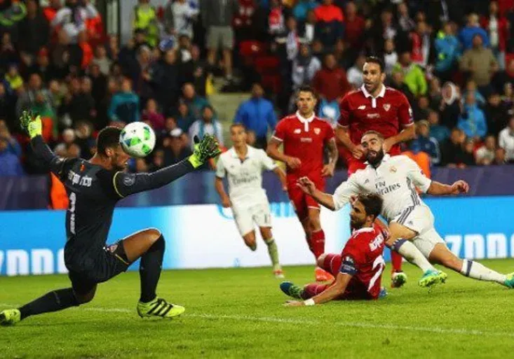 Real získal Superpohár! Jakým sólem rozhodl v prodloužení Carvajal?