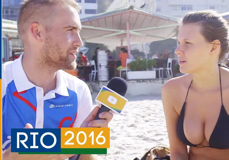 Žhavý průzkum na pláži Copacabana. Kolik si Češi z Ria odvezou medailí?