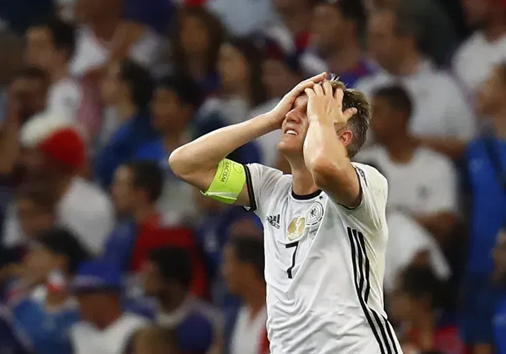 Čistka v United! Mourinho se plánuje zbavit hned 9 hráčů. Kdo to odnese?