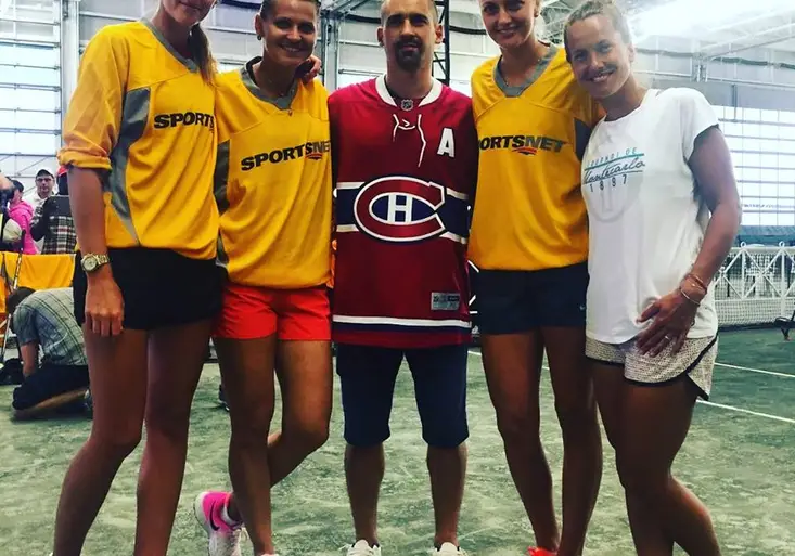 VIDEO: Kvitová, Plíšková a spol. s hokejkami? V Montrealu si to rozdaly s Plekancem!