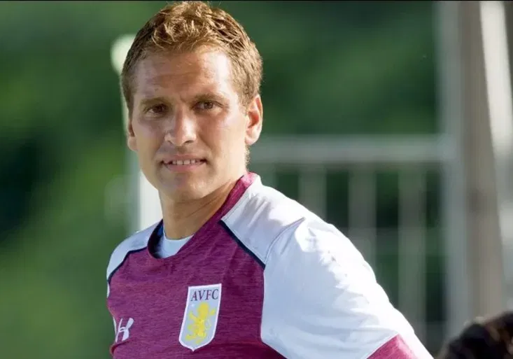 Nezlomný Petrov! Překonal leukémii a vrací se k profi fotbalu. Vybojuje si místo v Aston Ville?