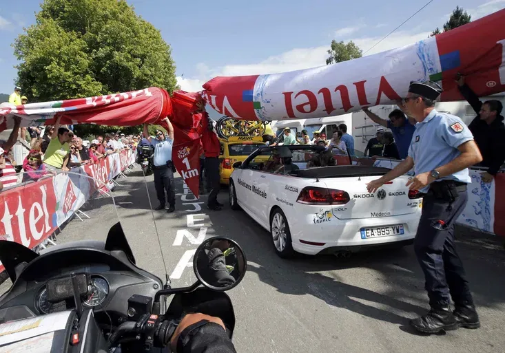 Ostuda organizátorů Tour de France. Jak byla ohrožena bezpečnost závodníků?