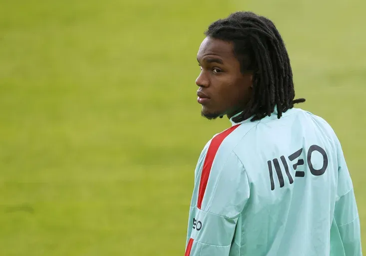 Kolik má Portugalec Sanches let? Trenérská legenda překvapila odvážným tvrzením!