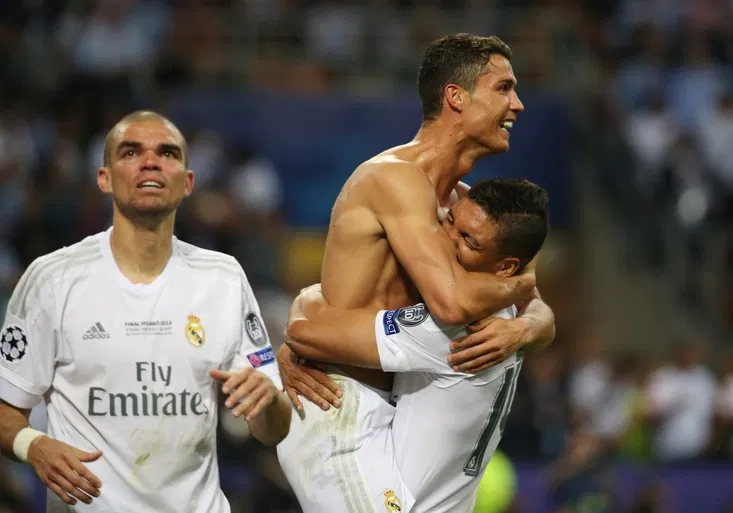 Island vyzve Portugalsko. Proč kouč posílá Ronalda s Pepem do Hollywoodu?