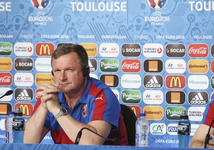 Češi jdou do boje! Kam až to na EURO 2016 dotáhnou? Podívejte se na tipy komentátorů