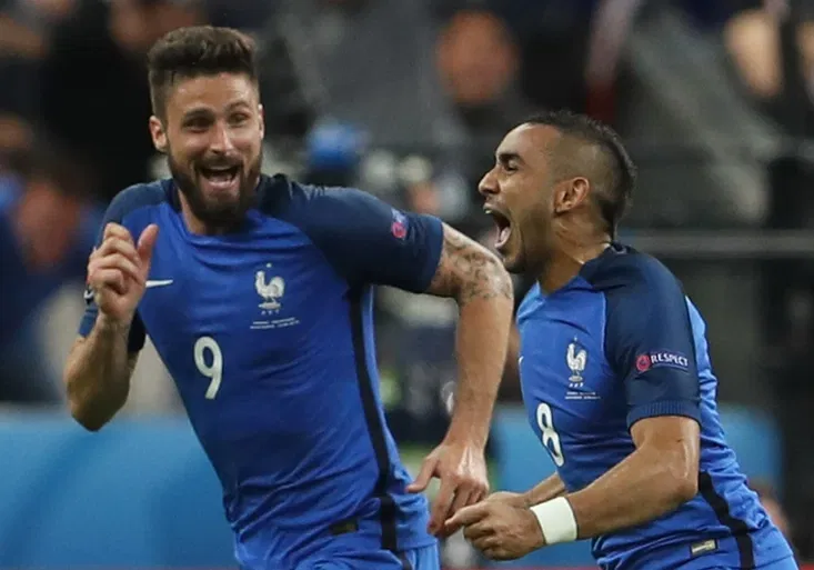 Božský Payet! Jeho trefu si budete chtít pouštět znovu a znovu