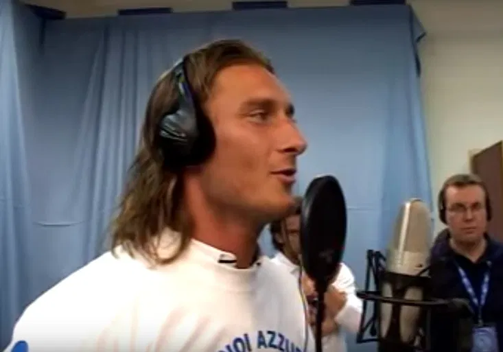 VIDEO: 5+1 fotbalových songů, které vás dostanou do EUROnálady!