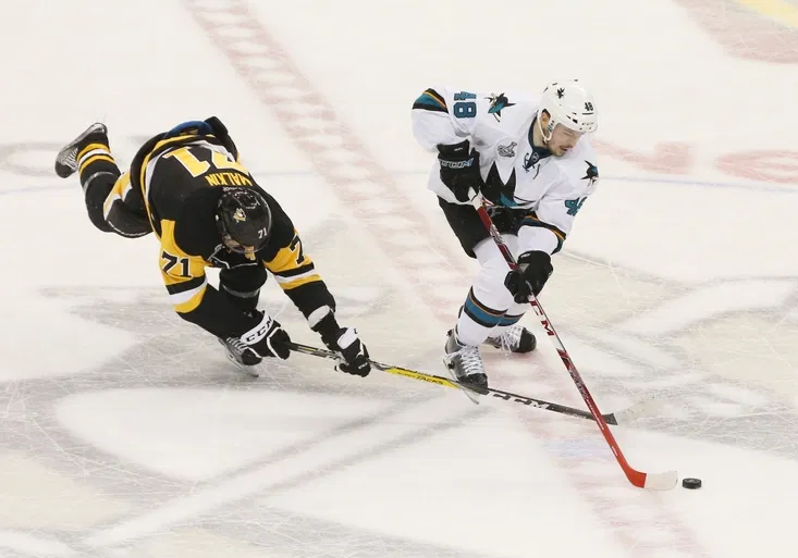 Hertl dal historický gól San Jose. Pittsburgh ale Sharks těsně zdolal