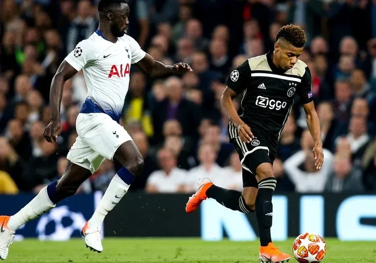 Sílu Ajaxu pocítil i Tottenham. Dokáže černého koně Ligy mistrů v odvetě zaskočit?