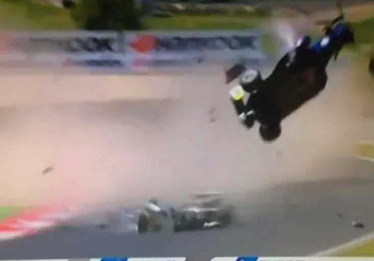 VIDEO: Hororová havárie ve Formuli 3! Když auta létají vzduchem