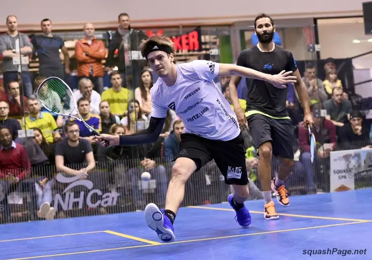 Hrát ve skleněném kurtu je svátek, říká před finále extraligy squashista Koukal