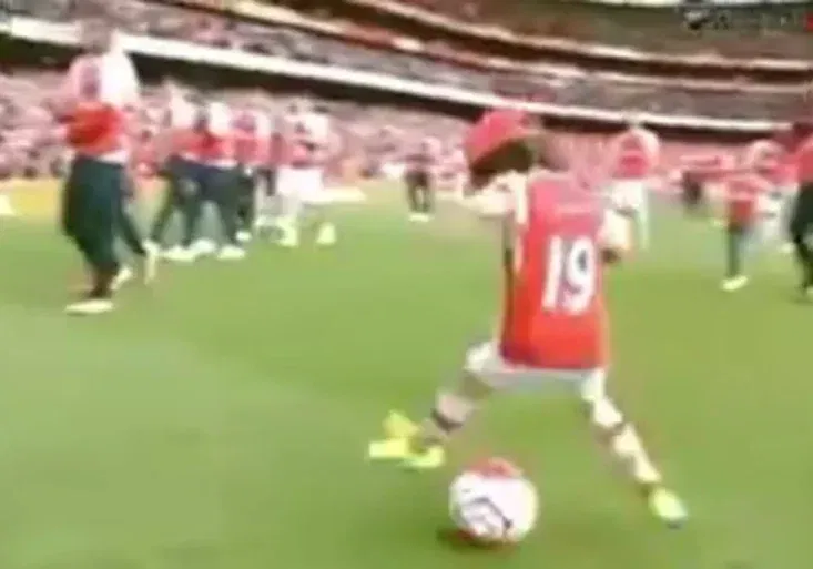 Budoucí hvězda Arsenalu? Kdo se proháněl po hřišti ve stylu Messiho?