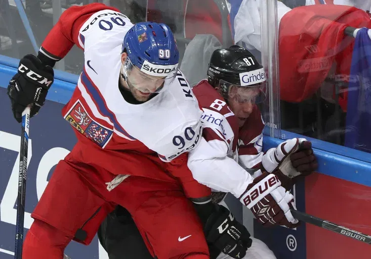 Dramatický souboj s Lotyšskem rozhodly nájezdy, Česko urvalo vítězství 4:3!