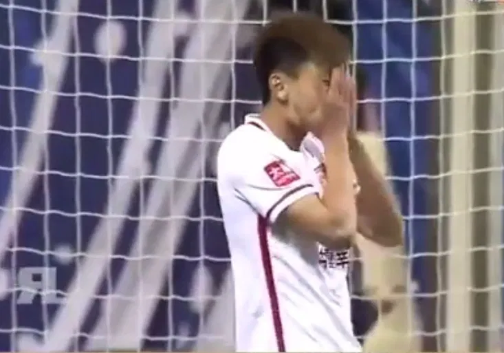 Čínský Torres na scéně. S kým mají tu čest hvězdy v čínské lize?