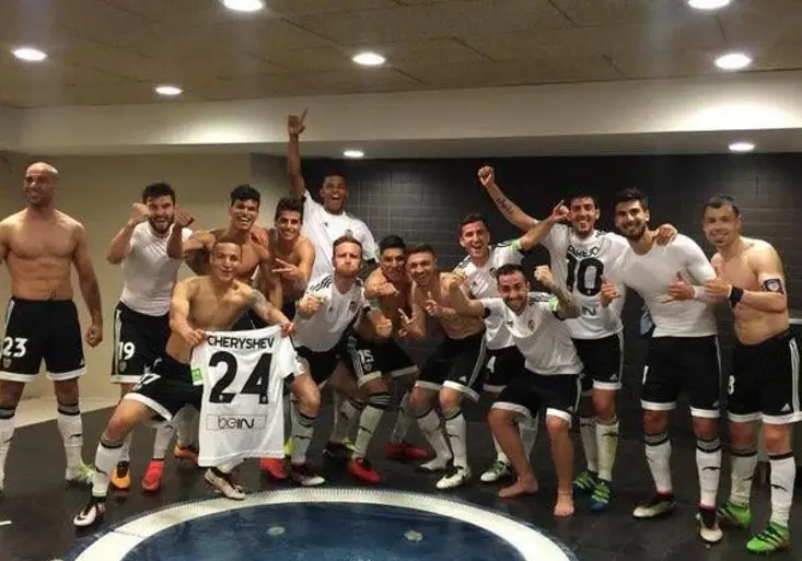 Valencia se fotila jako Real po El Clásiku. Kdo si hrál na vysvlečeného Cristiana Ronalda?