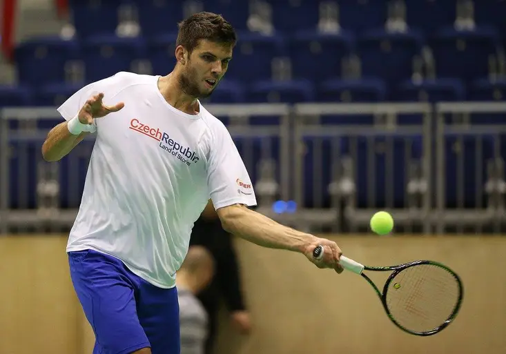 Jiří Veselý bojuje v Maroku o postup do čtvrtfinále. Sledujte jeho zápas na O2 Sport!