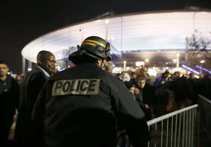 Obavy z terorismu. Bude se fotbalové EURO ve Francii hrát za „zavřenými dveřmi“?