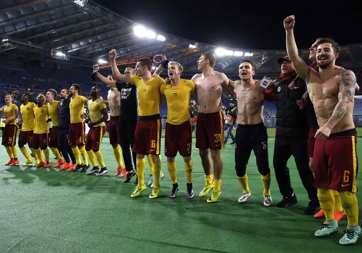 To je ŠOK! Sparta fantasticky zničila Lazio a postupuje mezi nejlepších osm týmů Evropské ligy!