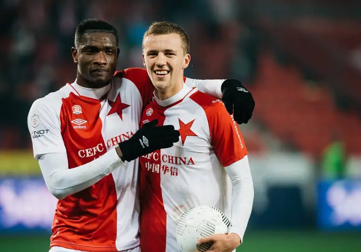 VIDEO: Synot liga: Slavia má nového střelce. Souček skolil i Zlín. Jablonec ztratil s Baníkem