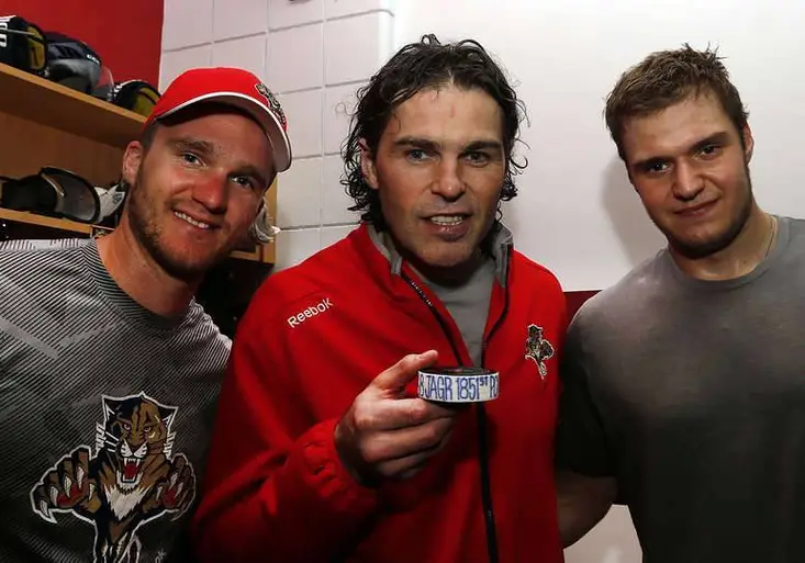 Jágr překonal Howea, Hudler dvakrát skóroval. Florida přesto prohrála