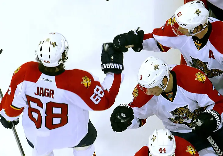 VIDEO: Jak se Jágr dotáhl na Howea. Kolik bodů jej dělí od další legendy?