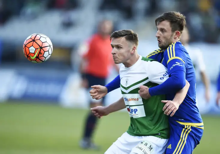 Synot liga: Jablonci pomohla dvě vyloučení soupeře. Slavia už je na pohárech!