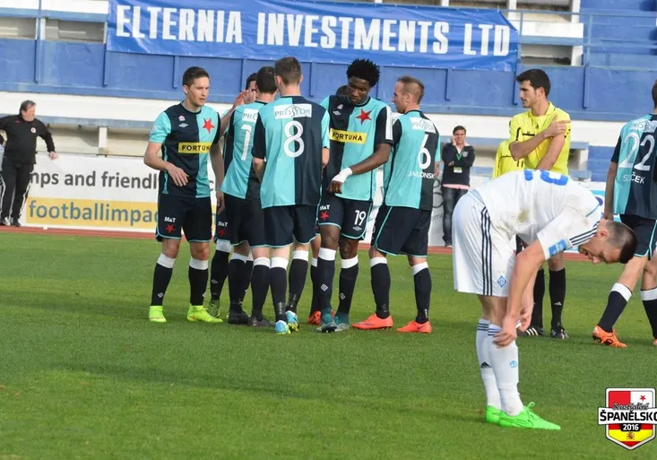 Slavia v přípravě zářila, dožene Spartu s Plzní? Proti Brnu asi bude chybět zraněný Škoda