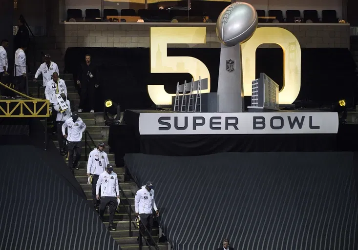 Show zvaná Super Bowl je tady! Reklamu ovládnou spoty se zvířátky