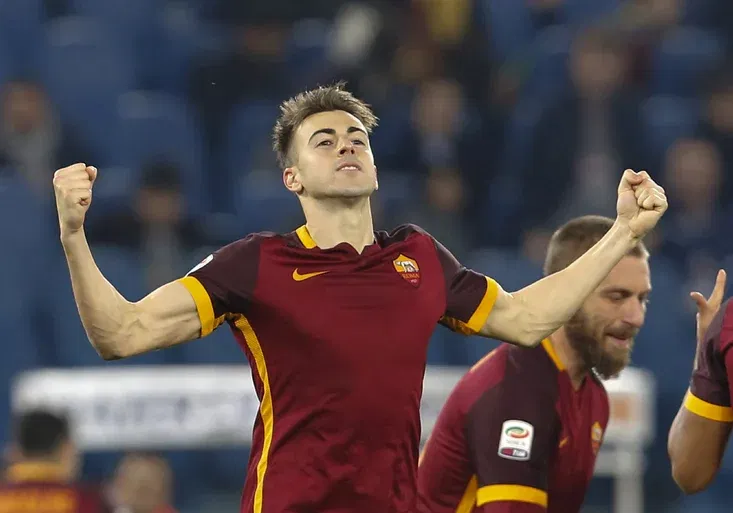 VIDEO: Patička? Z voleje? No problemo. Faraon El Shaarawy dal při debutu za AS Řím gól snů!