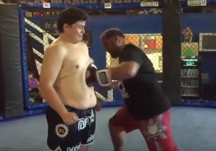 Hvězda UFC Mark Hunt tentokrát narazil. Kdo se vysmál jeho tvrdé ráně?