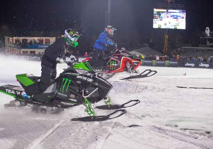 Dvousetkiloví mazlíci v akci! X Games začnou na O2 Sport závody sněžných skútrů