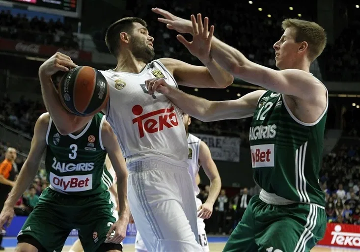 Basketbalové El Clásico i s Tomášem Satoranským. Barcelona hraje v Eurolize na palubovce Realu Madrid