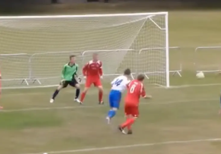 Když fotbalistu dostihne KARMA, je o zábavu postaráno. 4 nejšílenější VIDEA