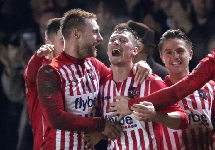 Liverpool odvrátil fiasko, tým ze čtvrté ligy byl 20 minut od postupu!