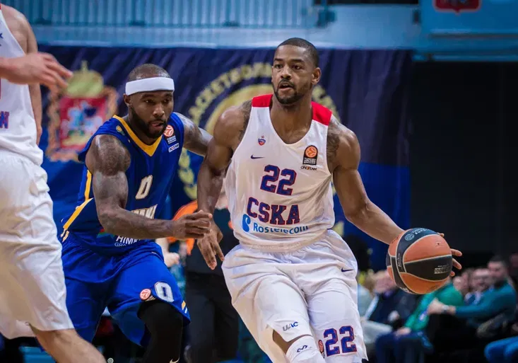 Euroligový souboj gigantů: CSKA Moskva hostí Real Madrid. Barcelona přivítá Chimki