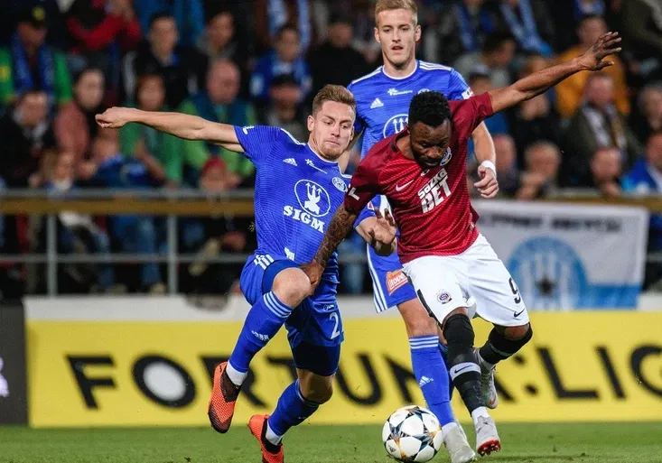 Suverénní Sparta proti probuzené Sigmě. Dočkáme se konečně ofenzivní podívané?